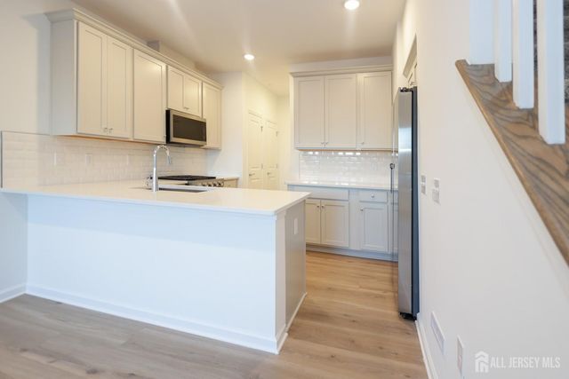 911 District Blvd Road, East Brunswick, NJ 08816