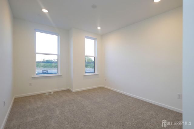 911 District Blvd Road, East Brunswick, NJ 08816
