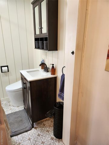 56 Indian Trail, Greenwood Lake, NY 10925