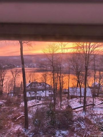 56 Indian Trail, Greenwood Lake, NY 10925