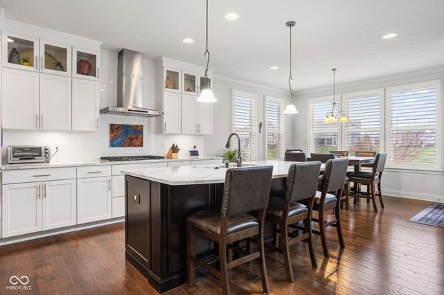 3863 Sugar Pine Lane, Zionsville, IN 46077