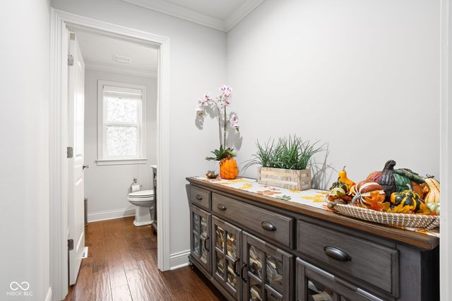 3863 Sugar Pine Lane, Zionsville, IN 46077