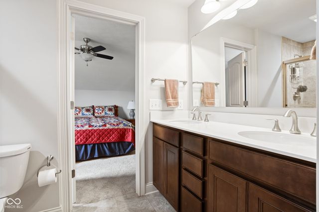 3863 Sugar Pine Lane, Zionsville, IN 46077