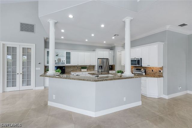 1578 S Barfield CT, Marco Island, FL 34145