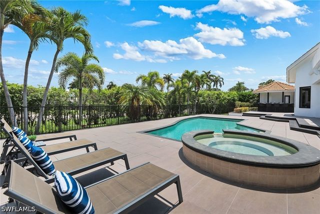 1578 S Barfield CT, Marco Island, FL 34145