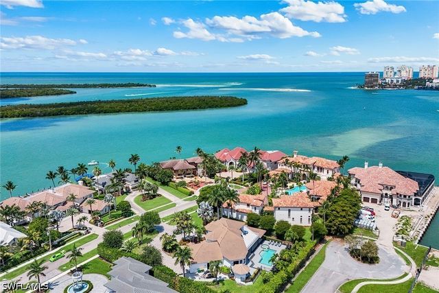 1578 S Barfield CT, Marco Island, FL 34145