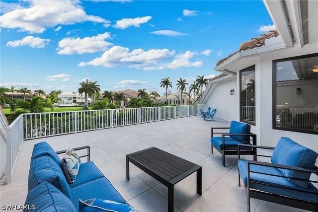 1578 S Barfield CT, Marco Island, FL 34145