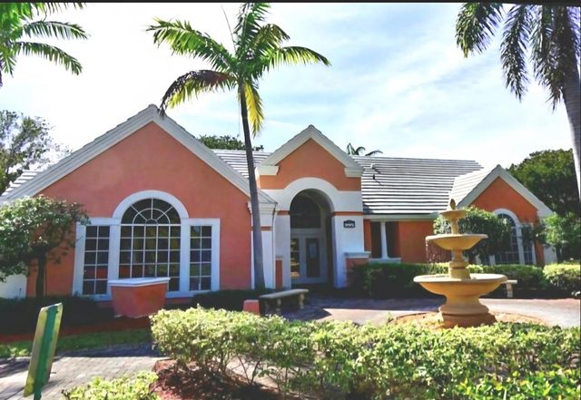 1050 CRYSTAL Way K, Delray Beach, FL 33444