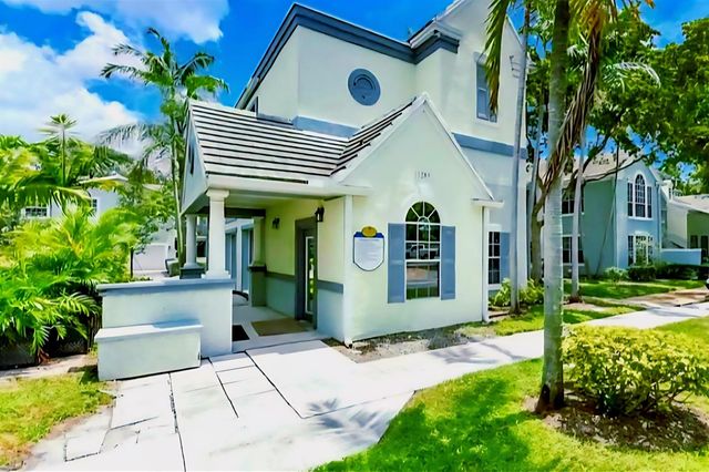 1050 CRYSTAL Way K, Delray Beach, FL 33444