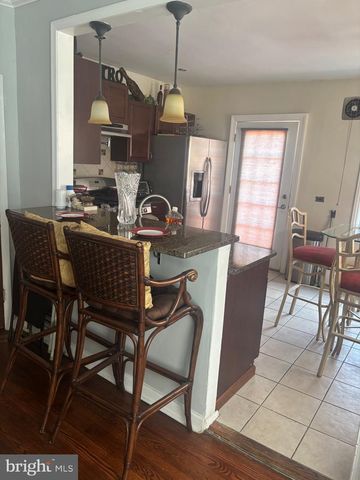 800 CONNELL AVE, Lansdowne, PA 19050