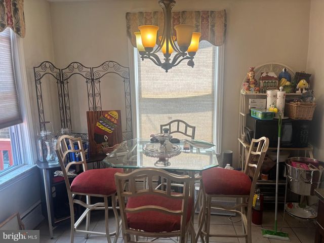 800 CONNELL AVE, Lansdowne, PA 19050