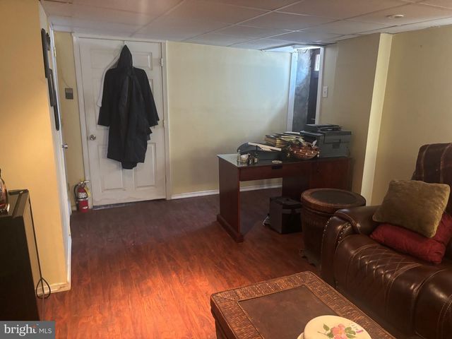 800 CONNELL AVE, Lansdowne, PA 19050