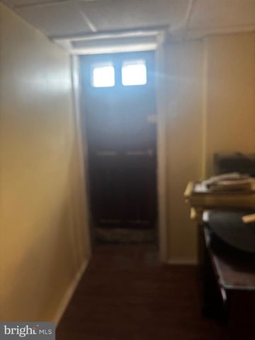 800 CONNELL AVE, Lansdowne, PA 19050