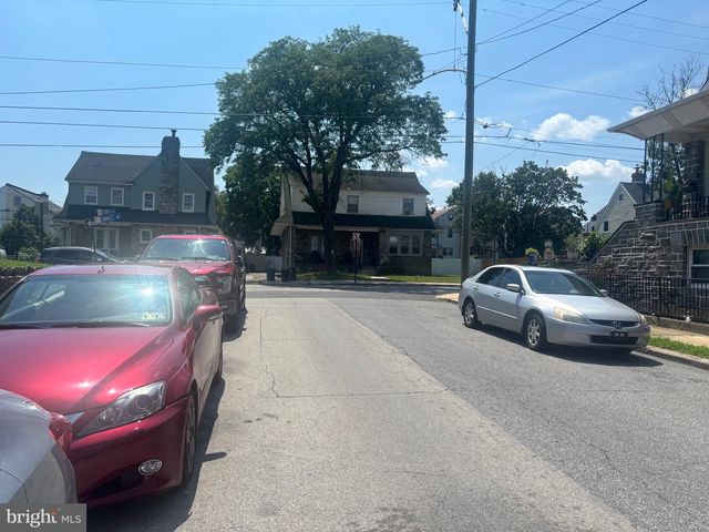 800 CONNELL AVE, Lansdowne, PA 19050