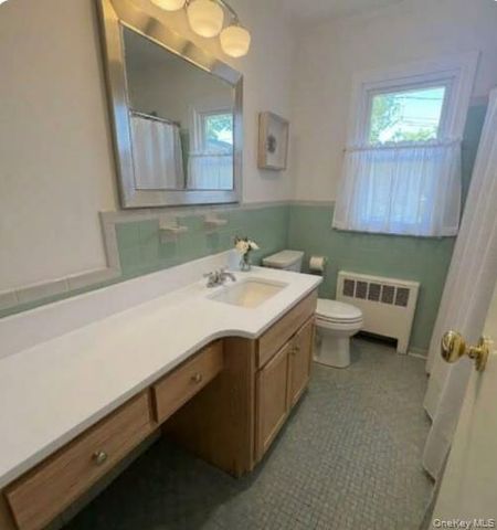 372 N Hickory Street, Massapequa, NY 11758