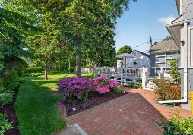 372 N Hickory Street, Massapequa, NY 11758