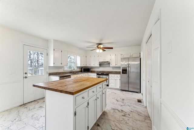 2616 N CHANDALAR LANE, Pelham, AL 35124