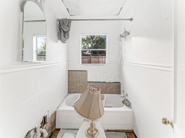 1017 Lakin Avenue, Pasadena, TX 77506