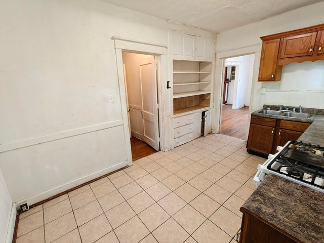 701 Tyler Street, Gary, IN 46402