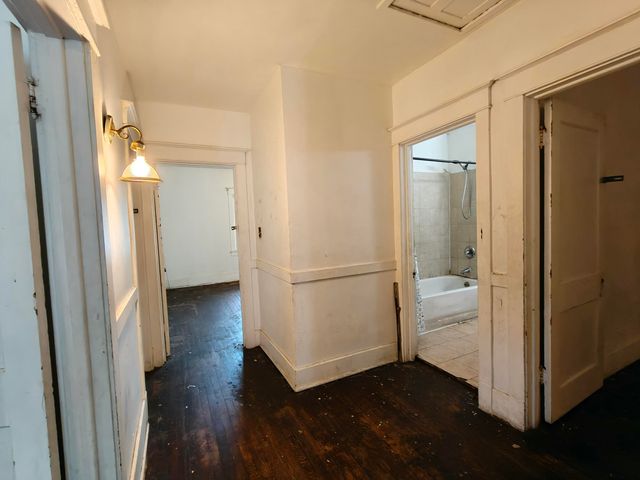 701 Tyler Street, Gary, IN 46402
