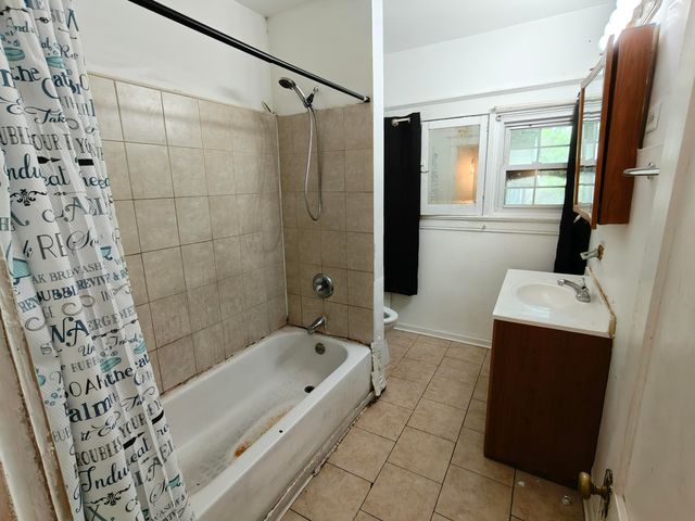 701 Tyler Street, Gary, IN 46402