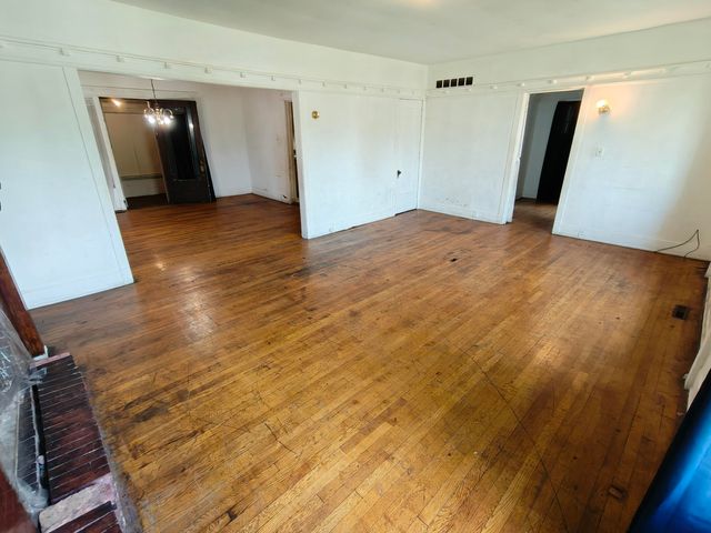 701 Tyler Street, Gary, IN 46402