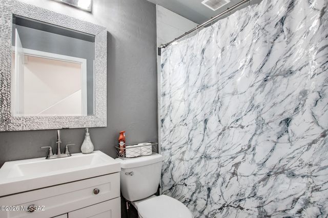 6386 S Cowpoke Drive, Tucson, AZ 85757