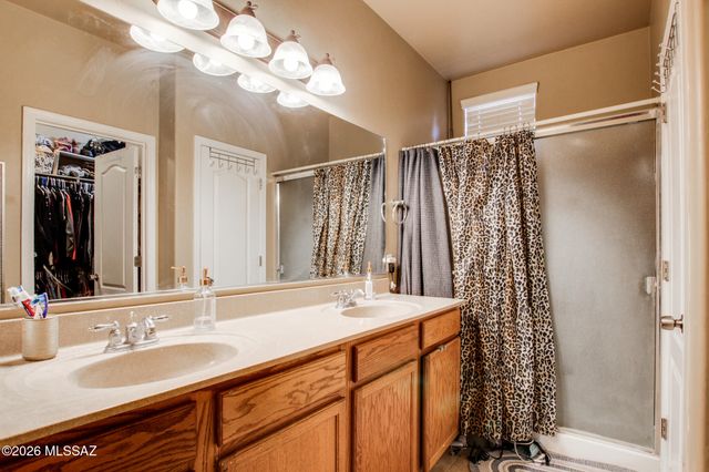 6386 S Cowpoke Drive, Tucson, AZ 85757