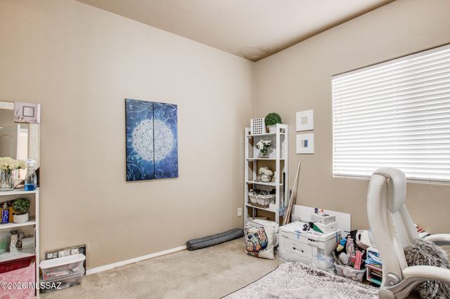 6386 S Cowpoke Drive, Tucson, AZ 85757