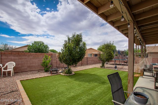 6386 S Cowpoke Drive, Tucson, AZ 85757