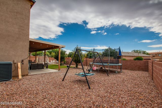 6386 S Cowpoke Drive, Tucson, AZ 85757