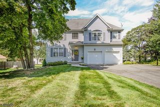 81 Clinton Ave, Mount Olive Twp., NJ 07828