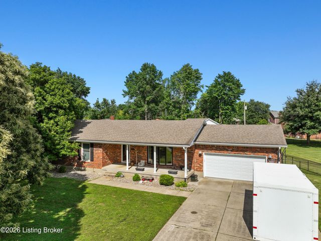 259 Colonial Dr, Mt Washington, KY 40047