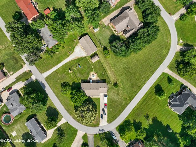 259 Colonial Dr, Mt Washington, KY 40047