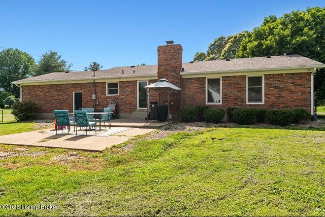 259 Colonial Dr, Mt Washington, KY 40047