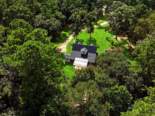 18839 Mink Lake Drive, Magnolia, TX 77355