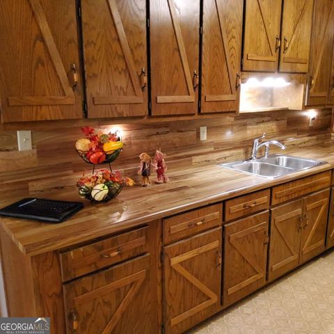 40 New Salem Drive, Mcdonough, GA 30253