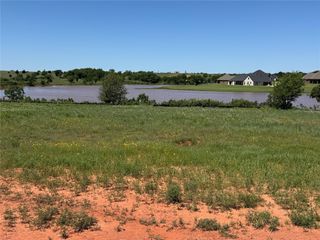 2186 Hux Drive, Blanchard, OK 73010