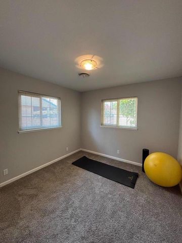 5660 Jacks Lane, Sacramento, CA 95822