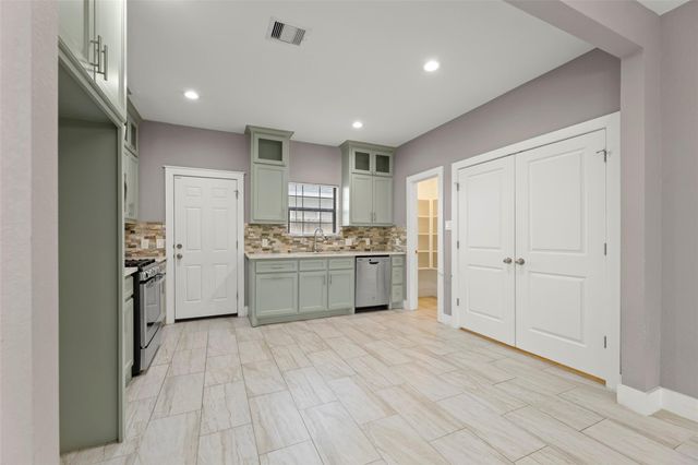 6501 Stratton Street, Houston, TX 77023