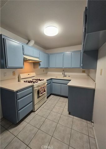 437 E Commonwealth, Fullerton, CA 92832