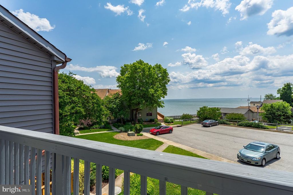 4018 17TH ST, Chesapeake Beach, MD 20732