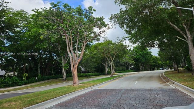 9850 NW 3rd Court 2, Plantation, FL 33324