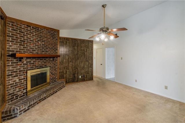 9751 Pine Knoll Road, Mobile, AL 36608