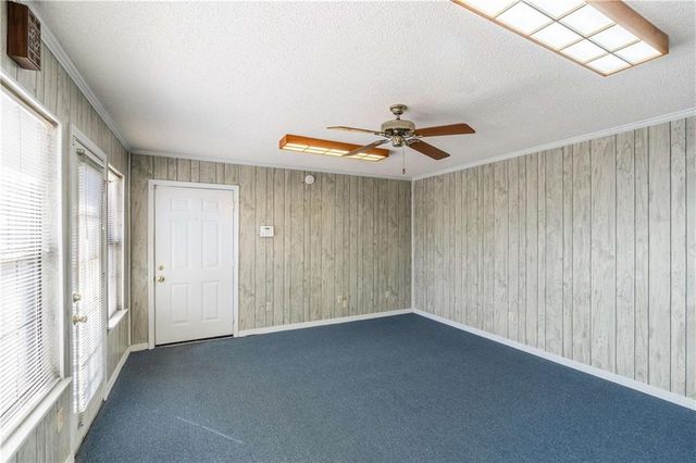 9751 Pine Knoll Road, Mobile, AL 36608