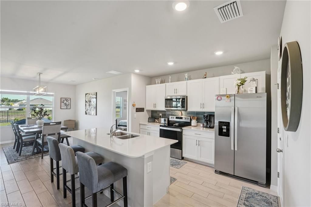 2841 Pillar Coral LN, NORTH FORT MYERS, FL 33903 — photo 5