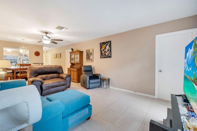 13767 Via Aurora C, Delray Beach, FL 33484