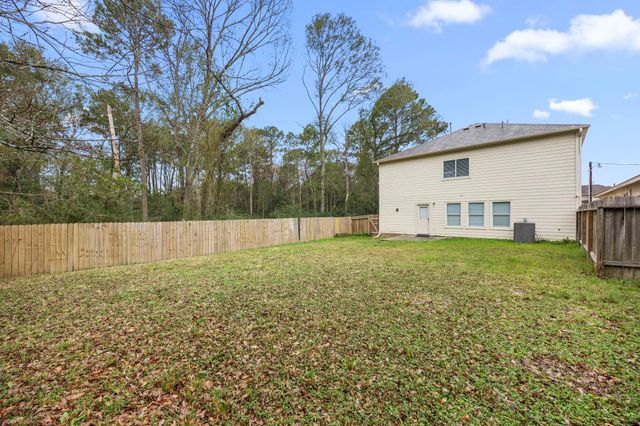 4500 Upland Circle Drive, Conroe, TX 77303