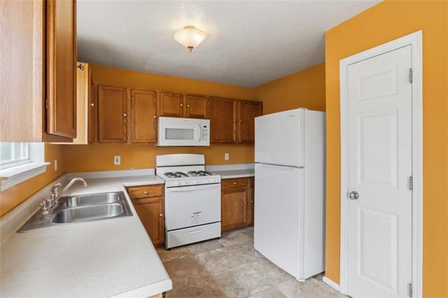 4424 Idlewood Park, Lithonia, GA 30038