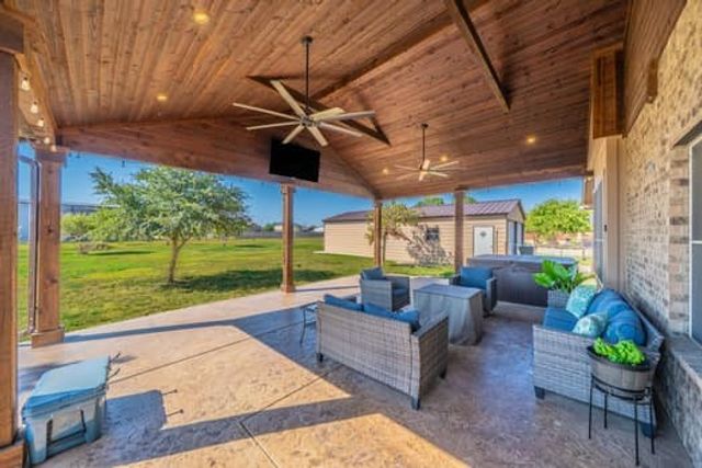 166 Oxford Ranch Road, Waxahachie, TX 75167